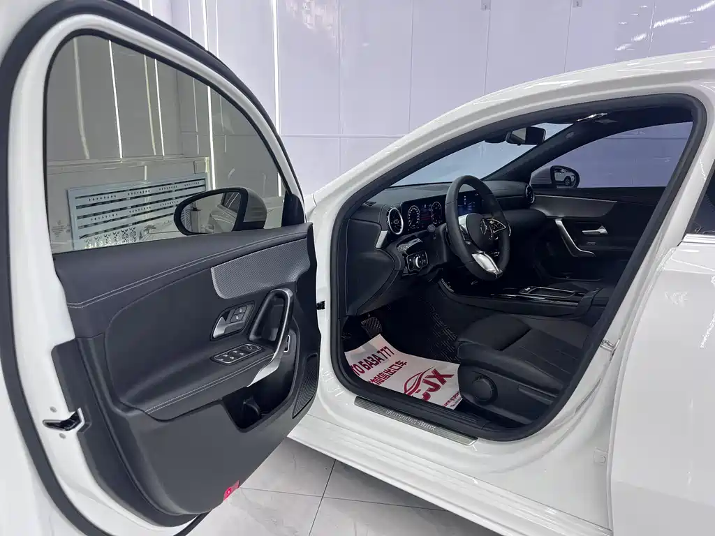 Mercedes-Benz A-Class 2024