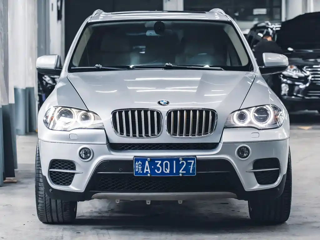 BMW X5 2012 — фото 3