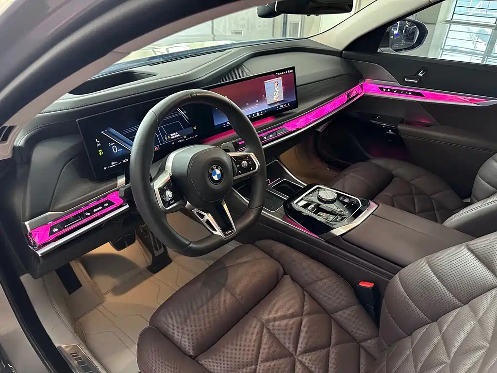 BMW 7 Series 2023 — фото 11