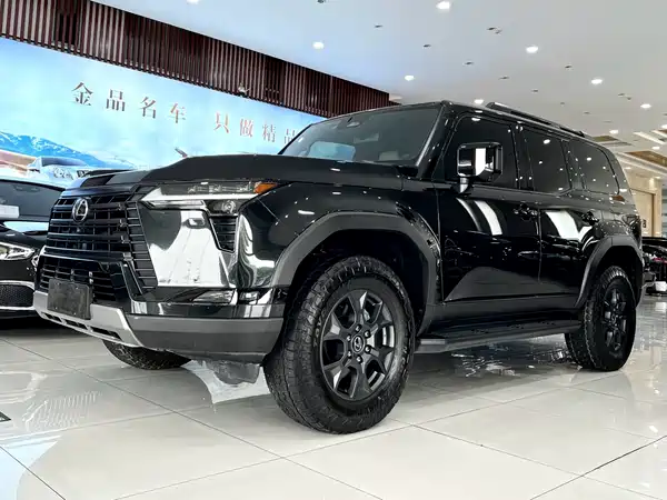 Lexus GX 2025