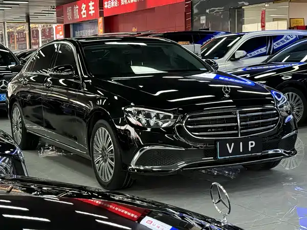 Mercedes-Benz E-Class 2022