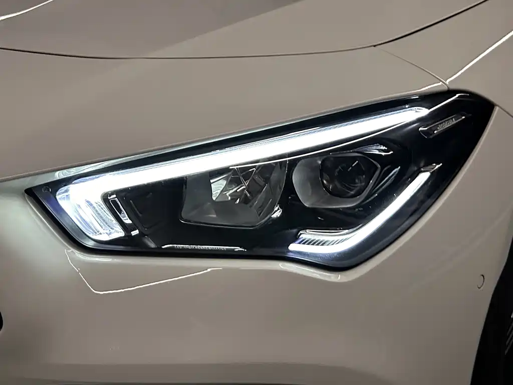 Mercedes-Benz CLA 2020 — фото 17