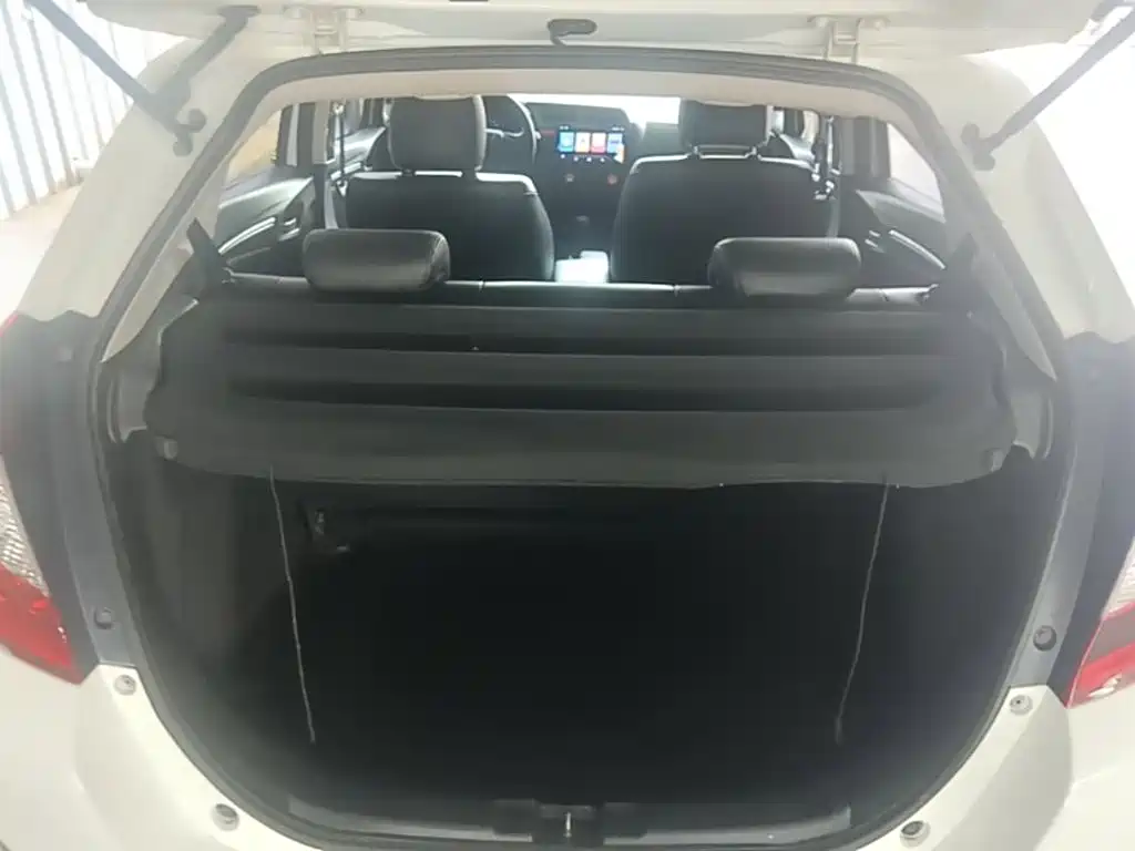 Honda Fit 2018 — фото 19