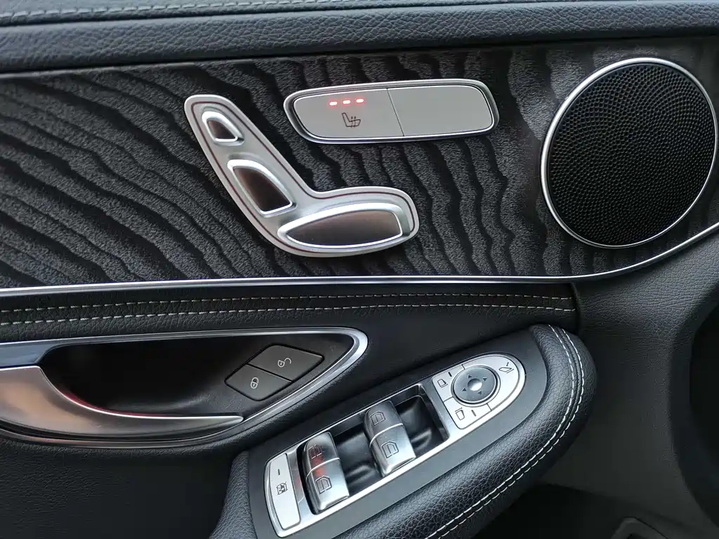Mercedes-Benz C-Class 2019 — фото 14