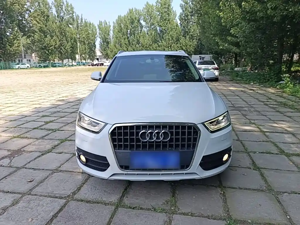 Audi Q3 2014