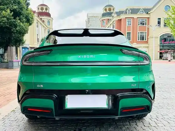 Xiaomi YU7 2025