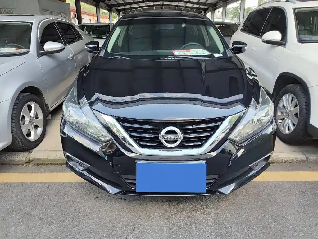 Nissan Teana 2018