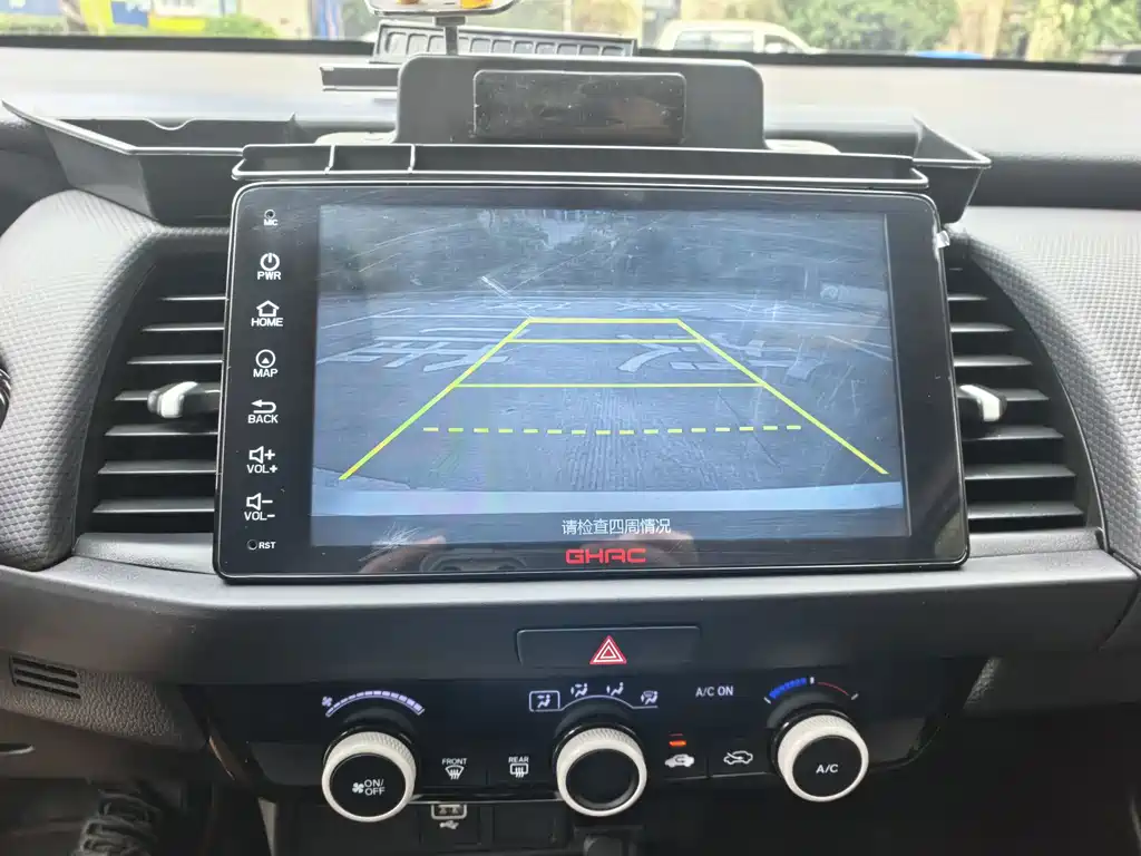 Honda Fit 2023 — фото 10