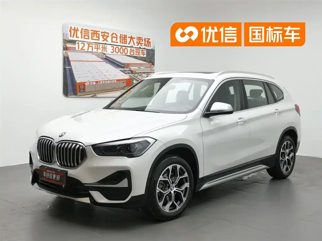 BMW X1 2021 — фото 1