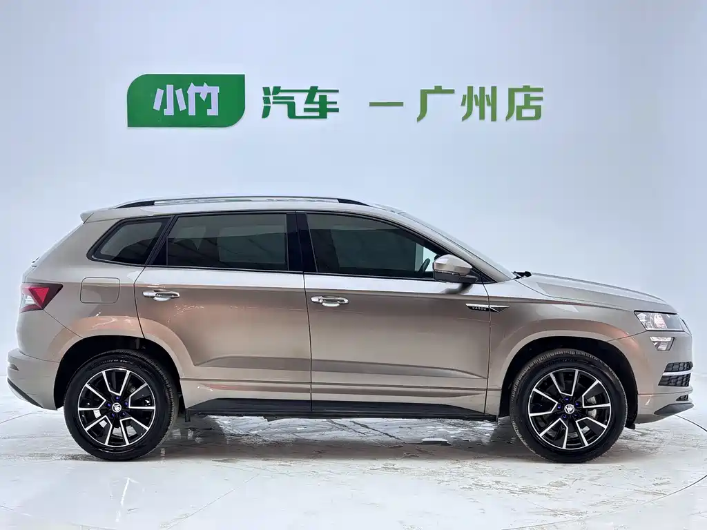 Skoda Karoq 2023 — фото 8