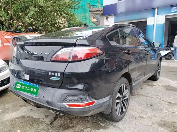Venucia T90 2019