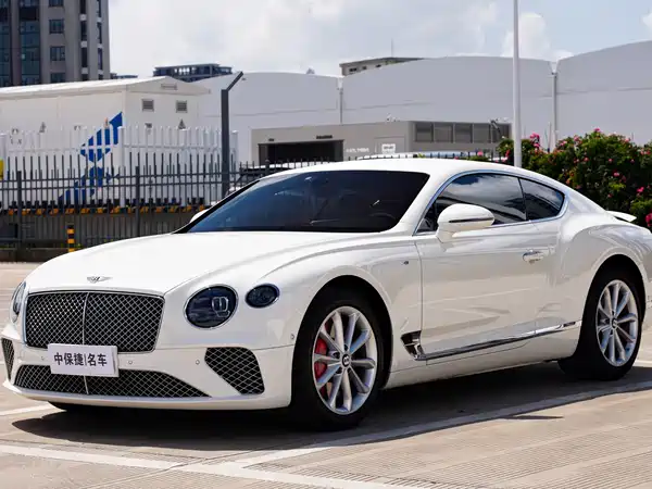 Bentley Continental 2021