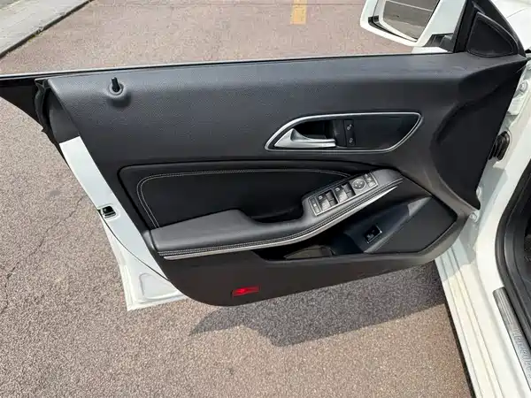 Mercedes-Benz CLA 2019