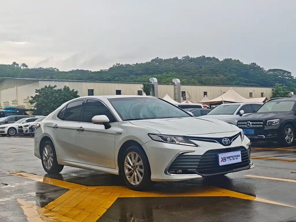 Toyota Camry 2023