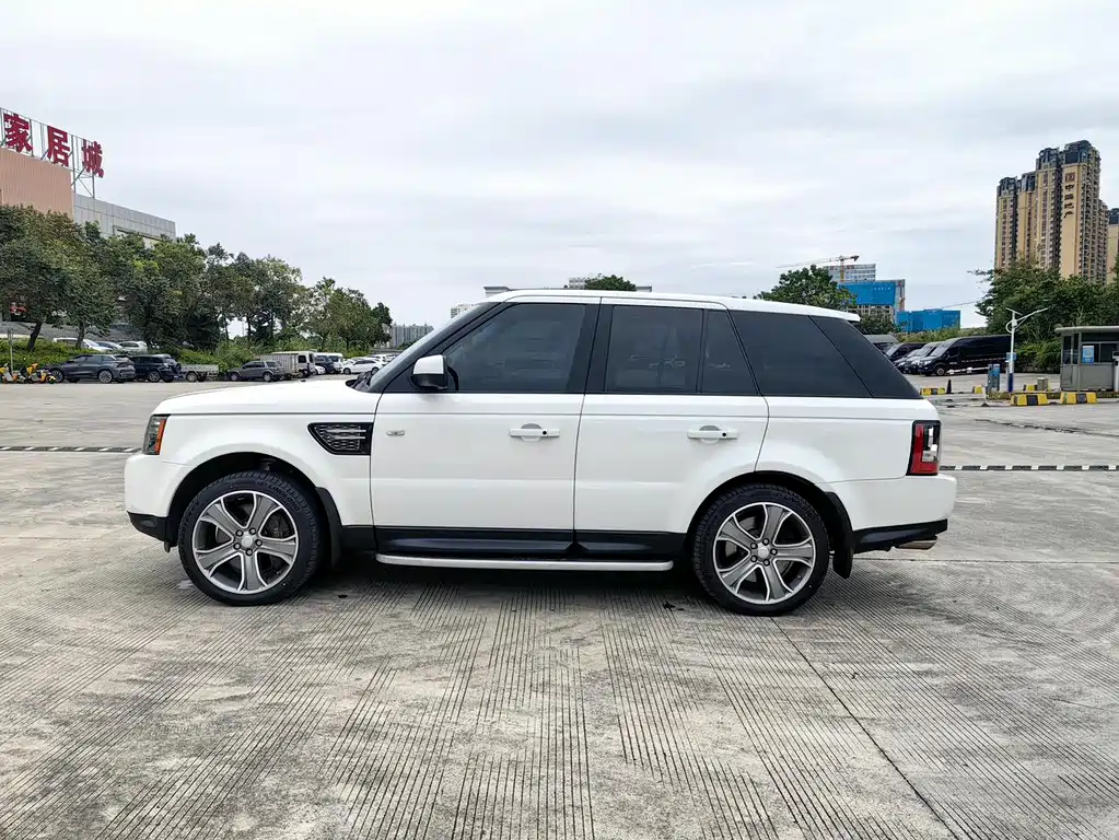 Land Rover Sport 2012 — фото 21