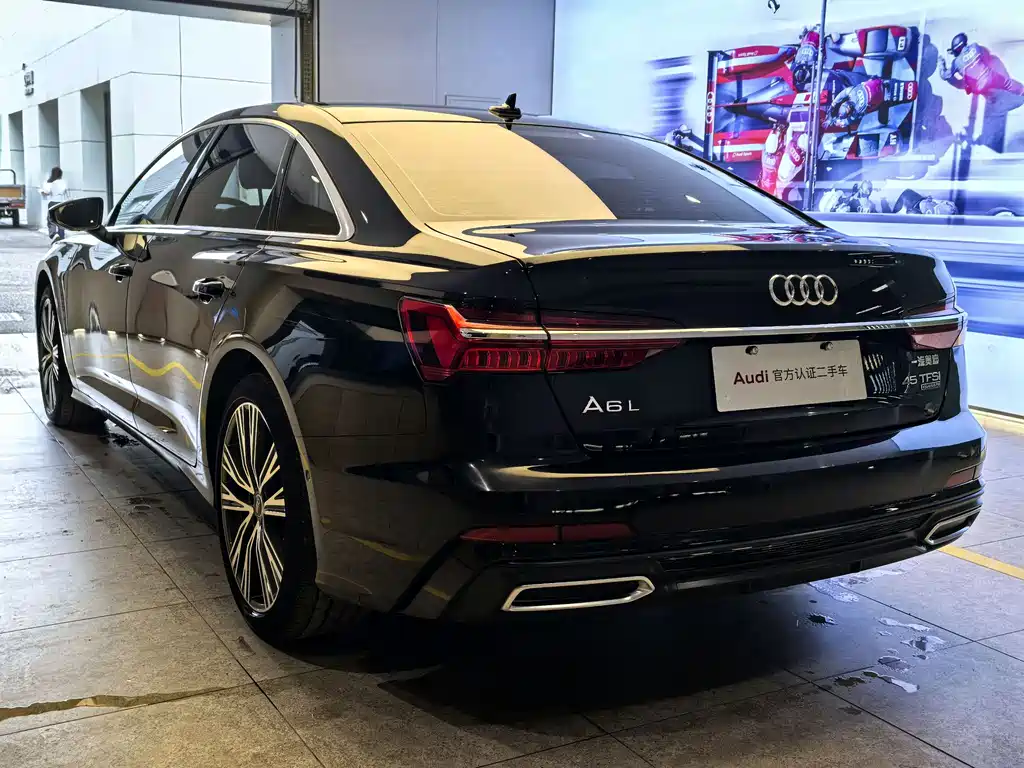 Audi A6L 2022 — фото 16