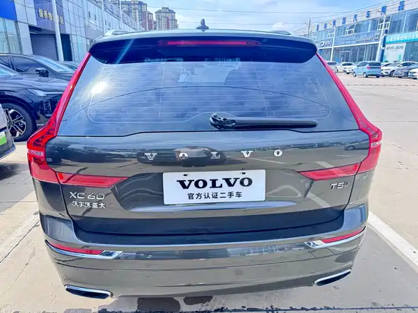 Volvo XC60 2021