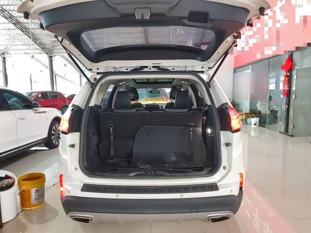 Ford Edge 2020 — фото 19