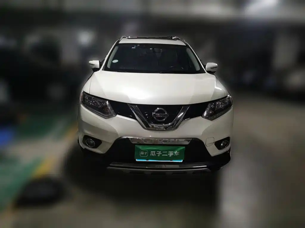Nissan X-Trail 2015