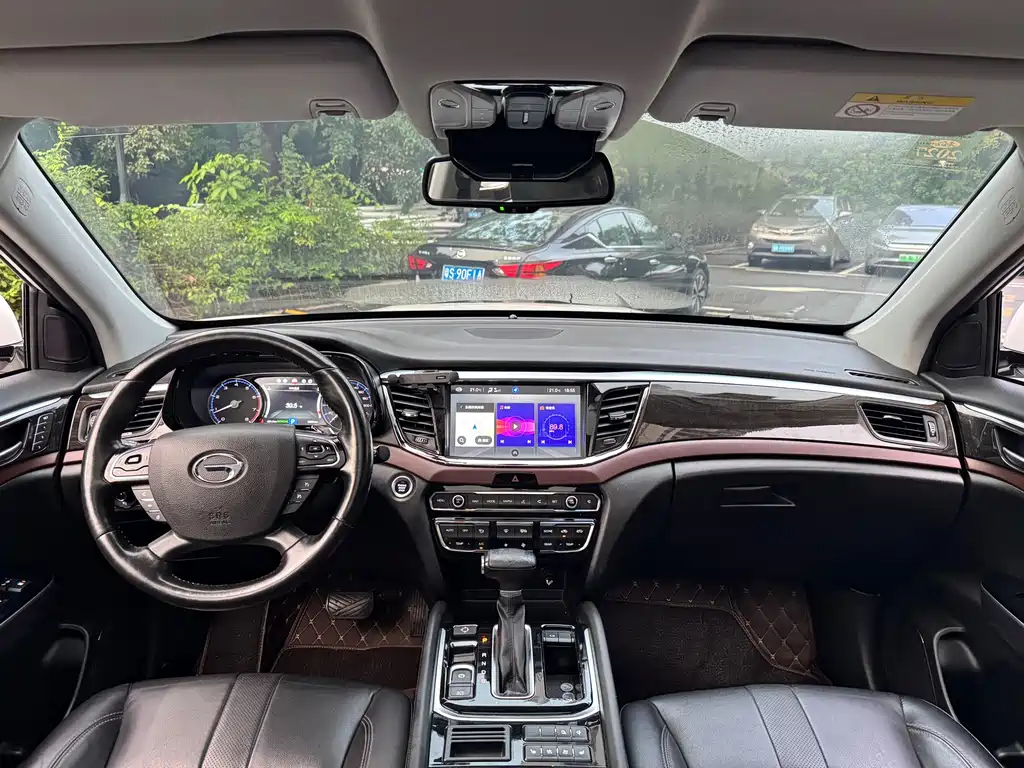 GAC Motor Trumpchi GS8 2019 — фото 6