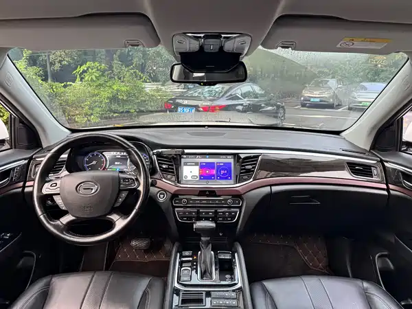 GAC Trumpchi GS8 2019