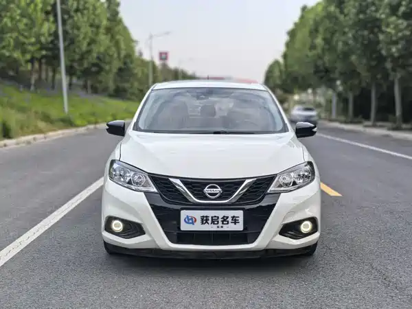 Nissan Tiida 2018