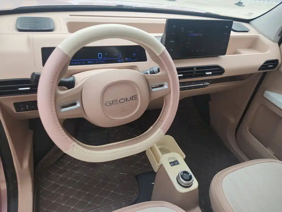 Geely Galaxy Panda 2023 — фото 12
