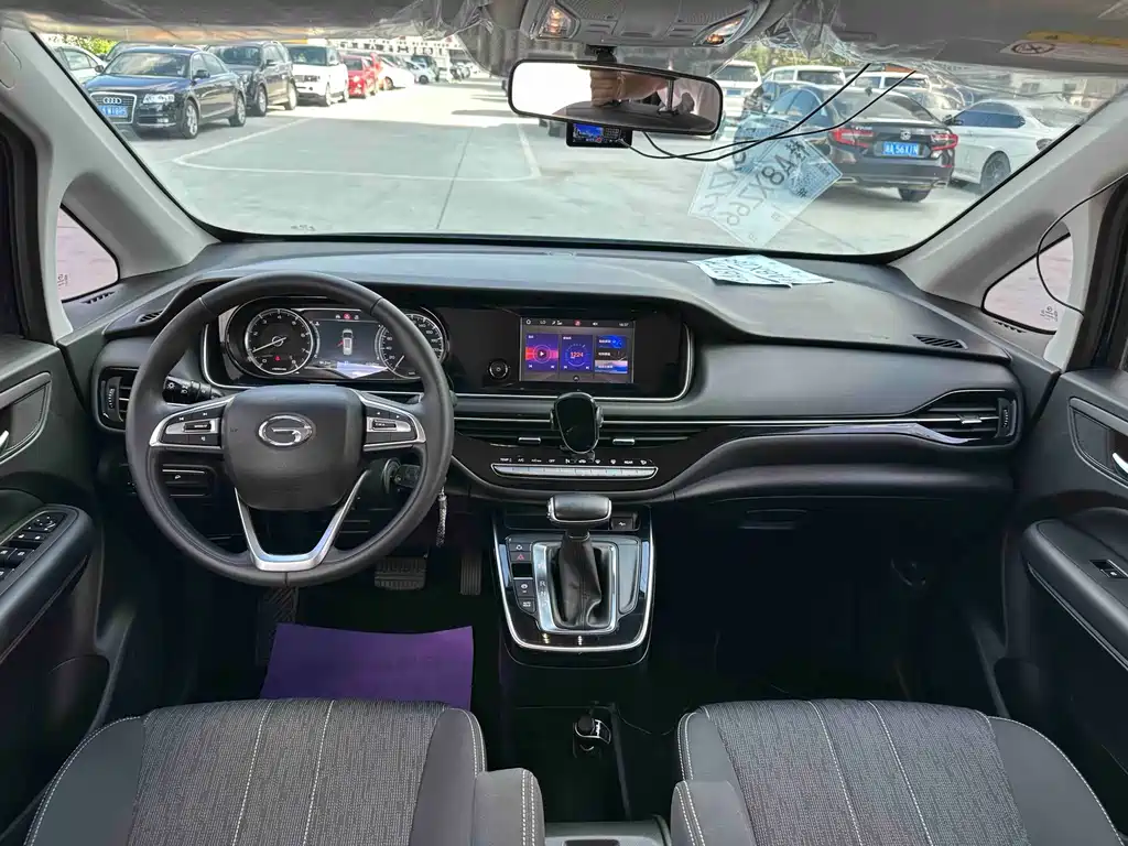 GAC Trumpchi M6 2022 — фото 18