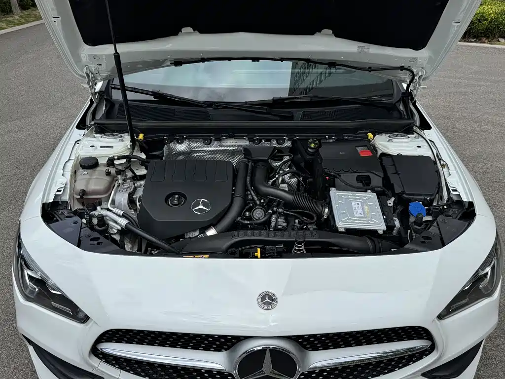 Mercedes-Benz CLA 2020 — фото 32