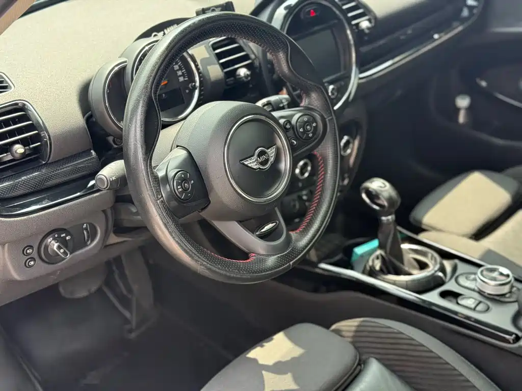 MINI Clubman 2016