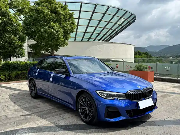 BMW 3 Series 2021