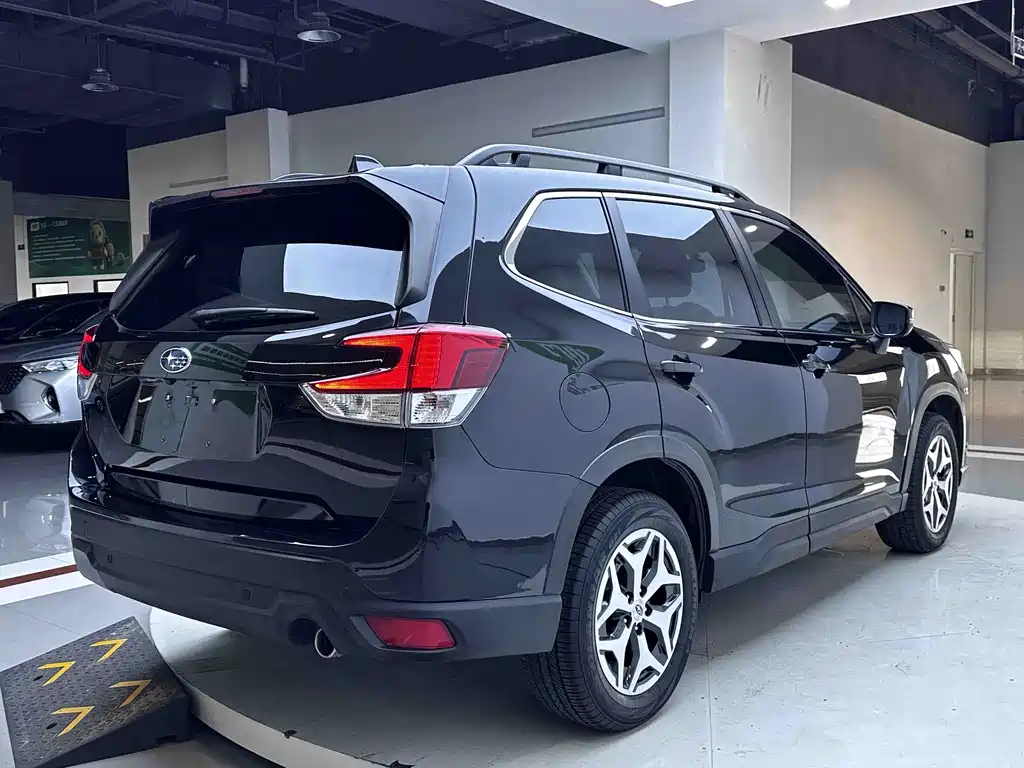 Subaru Forester 2022