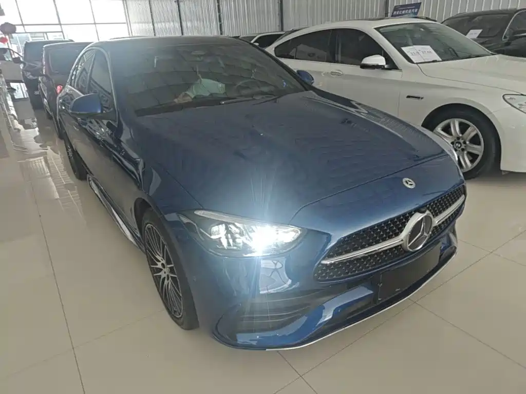 Mercedes-Benz C-Class 2023