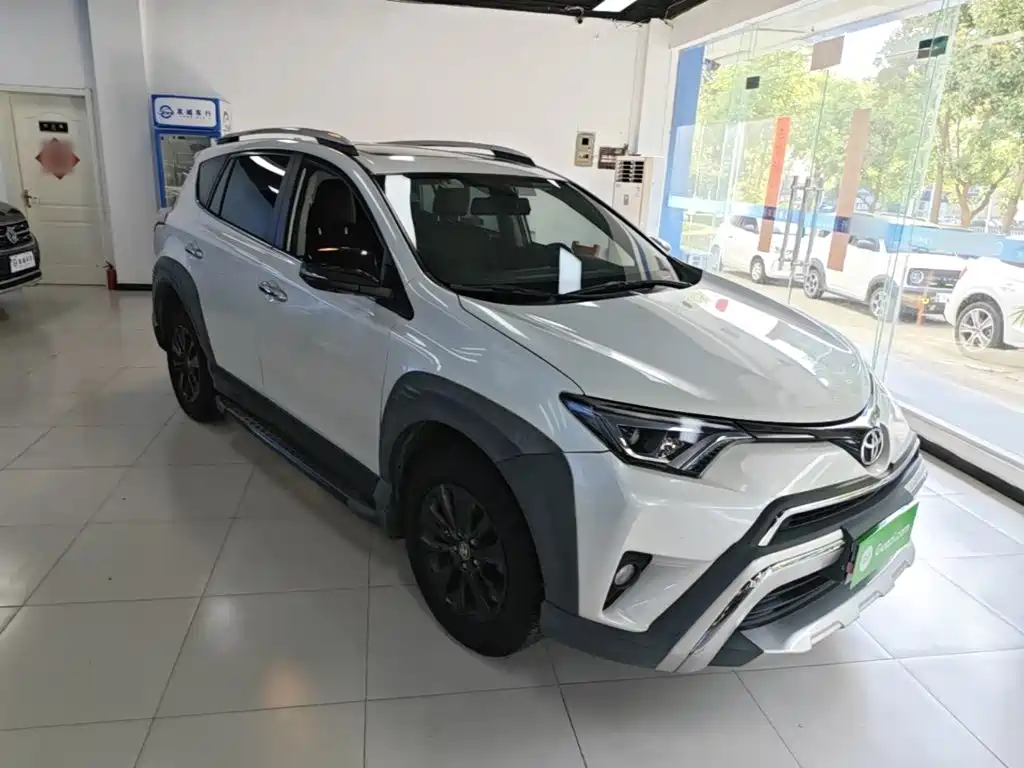 Toyota RAV4 2019