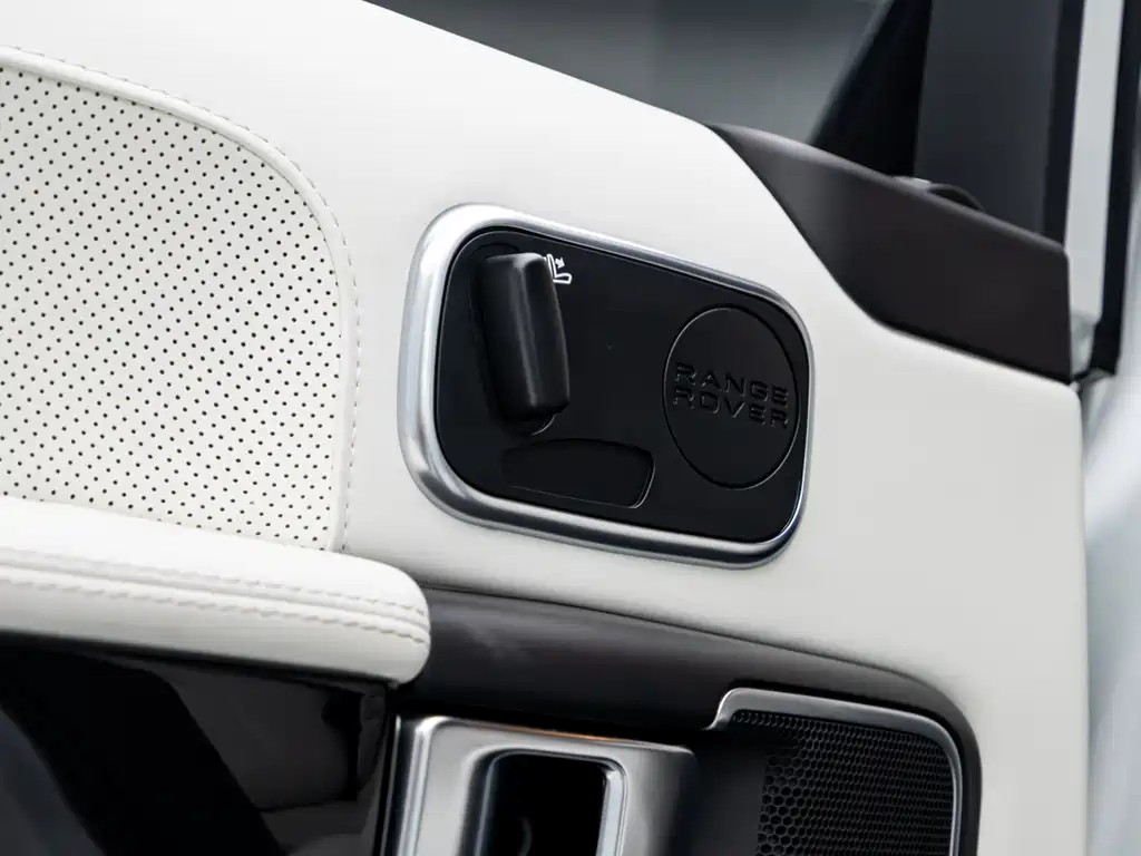 Land Rover Range Rover 2012 — фото 16