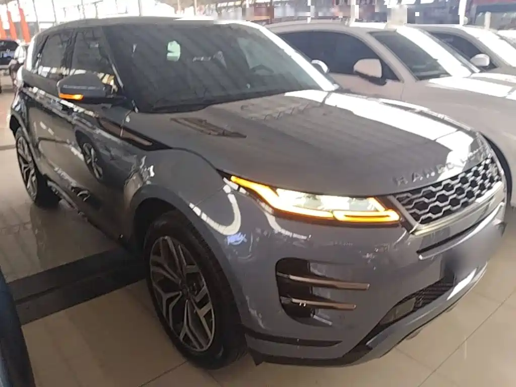 Land Rover Evoque 2021 — фото 4