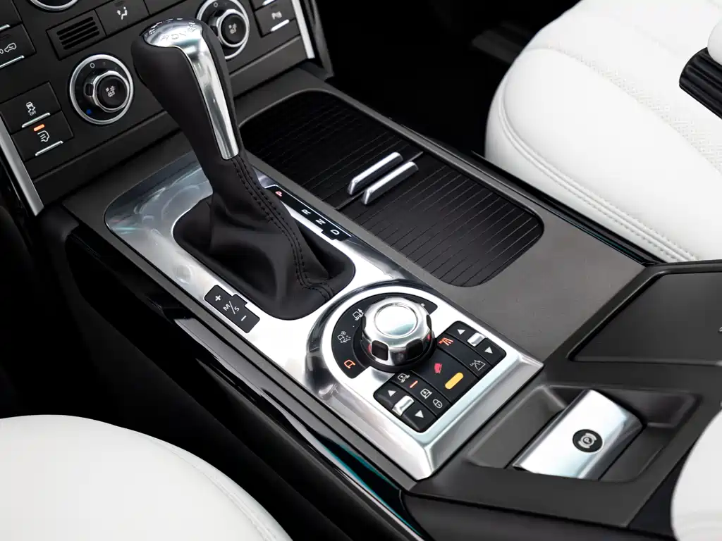 Land Rover Range Rover 2012 — фото 11