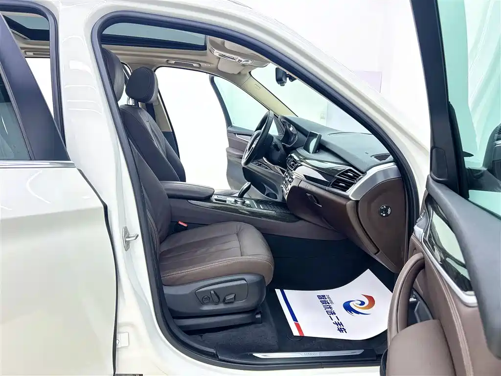 BMW X5 2015 — фото 17