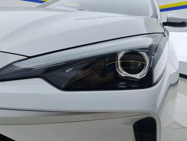Roewe i5 2025