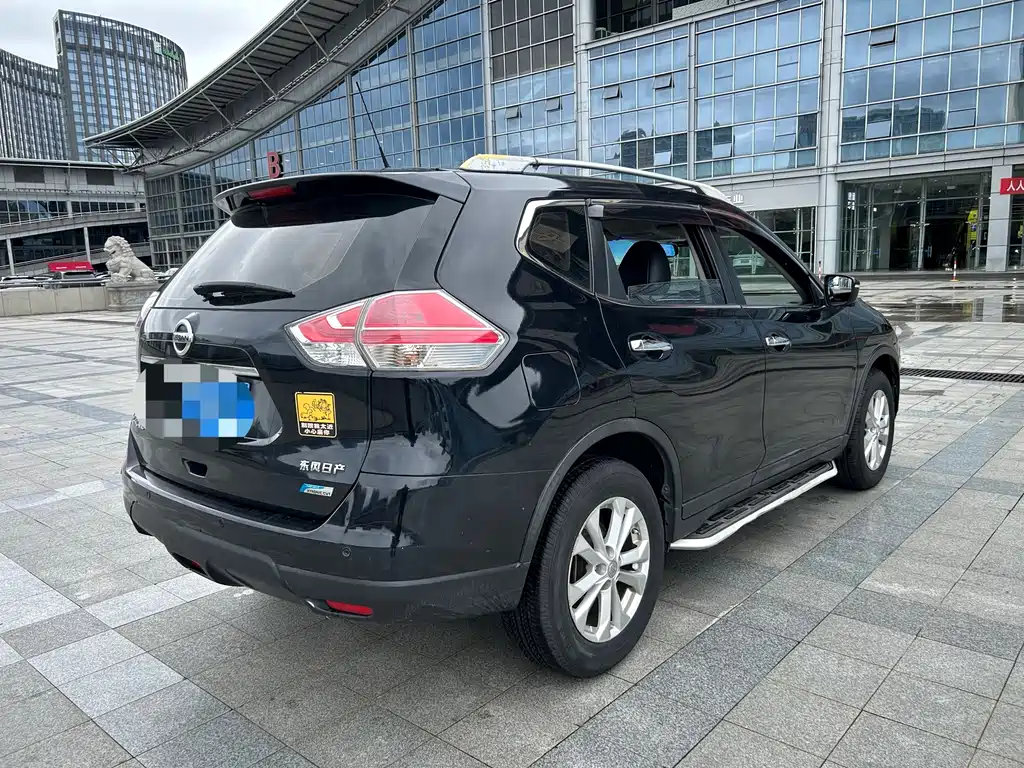 Nissan X-Trail 2014 — фото 4