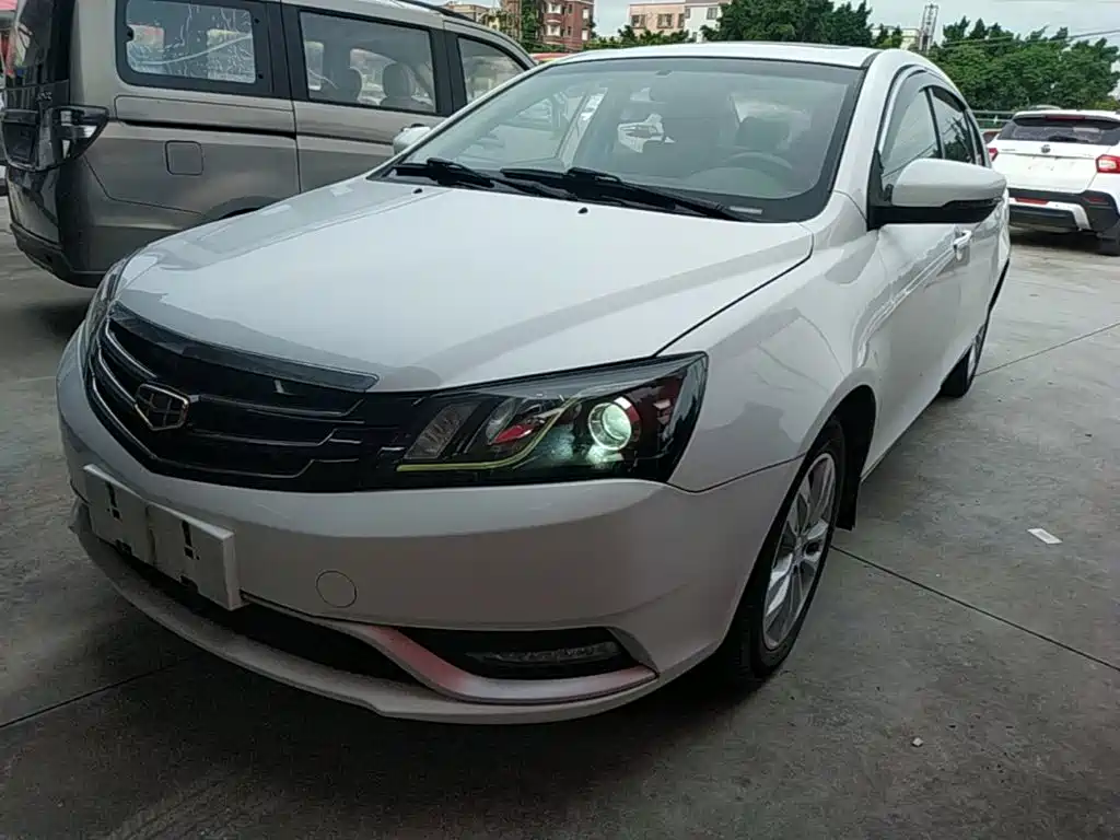 Geely Emgrand 2015