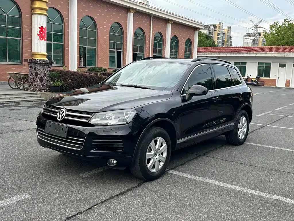 Volkswagen Touareg 2014