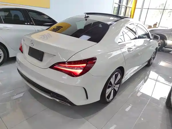 Mercedes-Benz CLA 2018