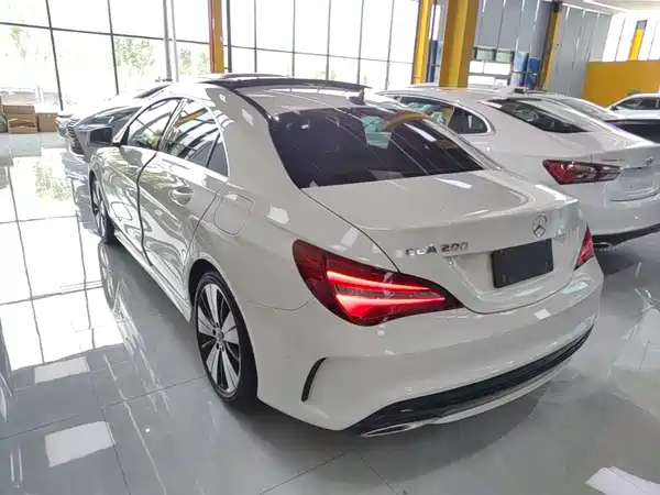 Mercedes-Benz CLA 2018