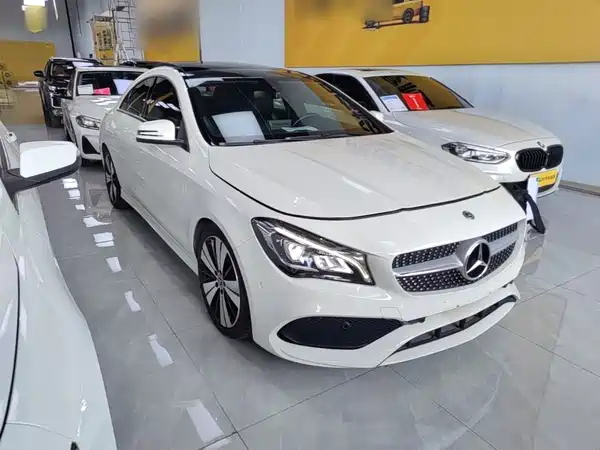 Mercedes-Benz CLA 2018