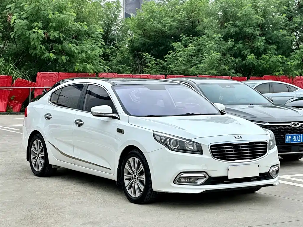 Kia K4 2015 — фото 3