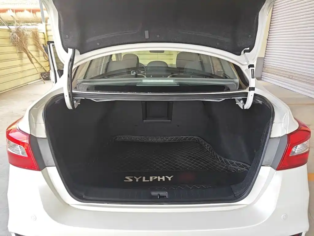 Nissan Sylphy 2016 — фото 19