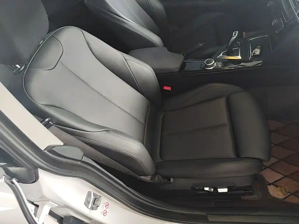 BMW 3 Series GT 2018 — фото 25