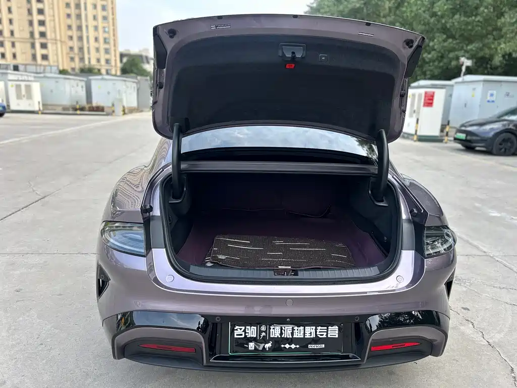 Xiaomi SU7 2025 — фото 24