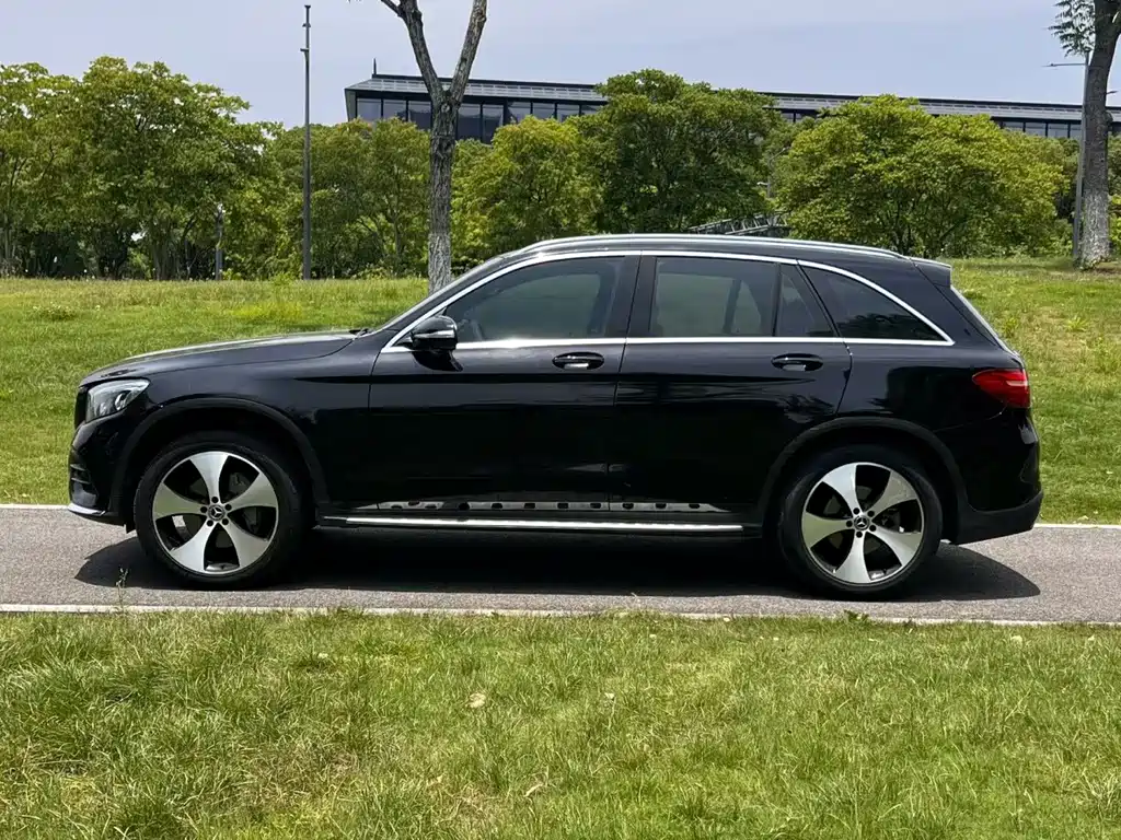 Mercedes-Benz GLC 2018